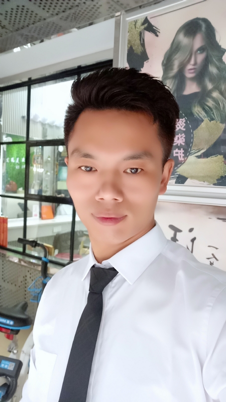 阳光男士的第一张照片--西安父母相亲团